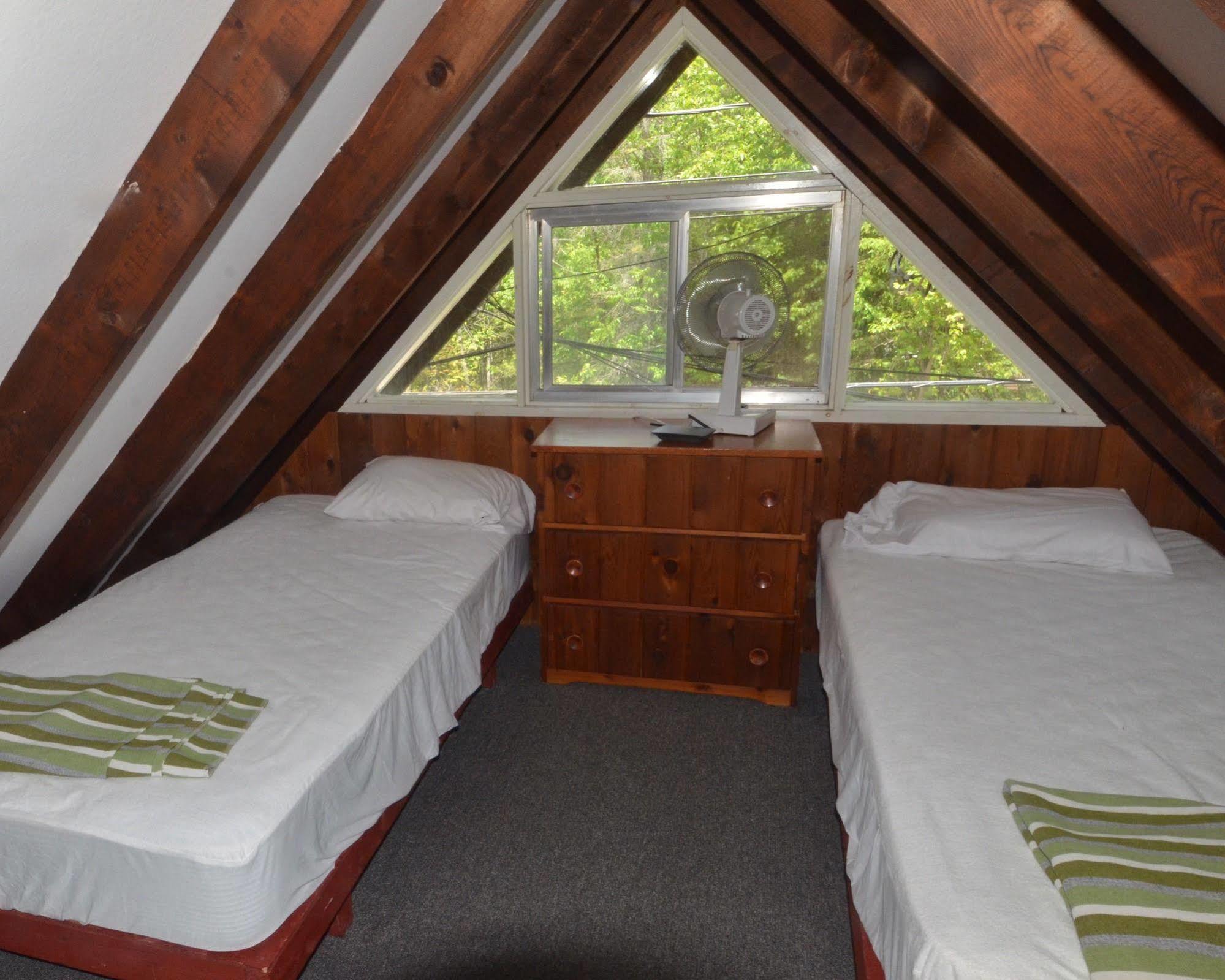 Balsam Resort Fenelon Falls Exterior foto